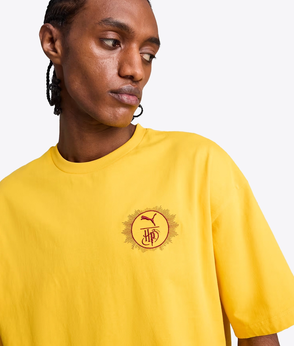 ★★PUMA★★ Puma X Harry Potter Oversized Graphic Tee Yello Puma - PUMA X HARRY POTTER OVERSIZED GRAPHIC TEE YELLOW