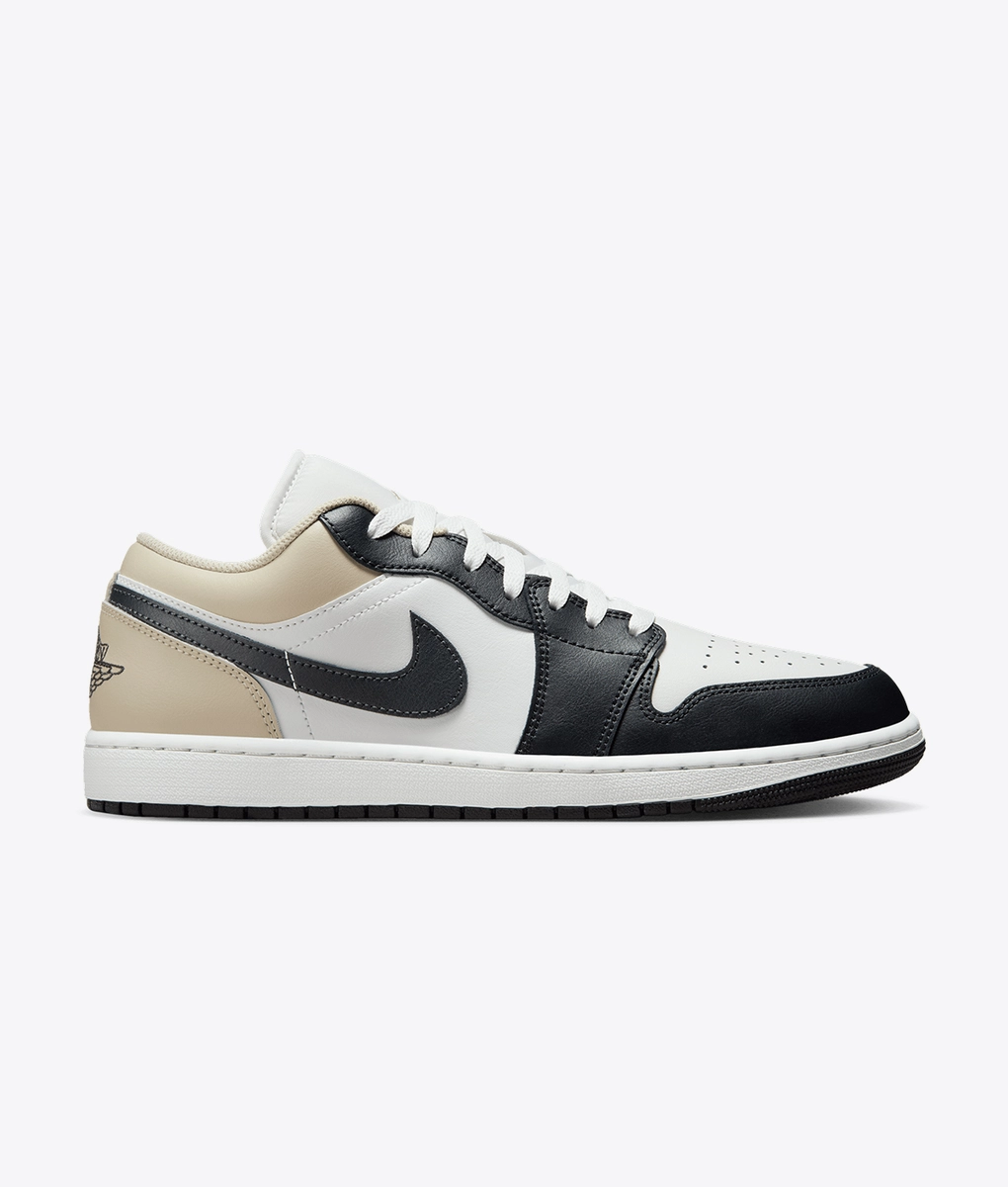 【Nike】 Air Jordan 1 Low Black/Summit White Air Jordan 1 Low Black/Summit White – Hush Life Boutique