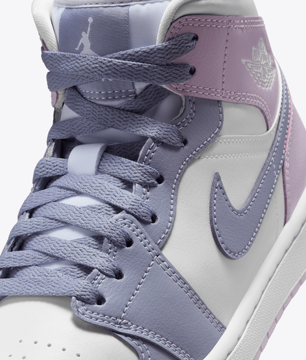 国内配送 NIKE AIR JORDAN 1 MID WHITE/INDIGO HAZE-D.GREY Air Jordan 1 Mid 