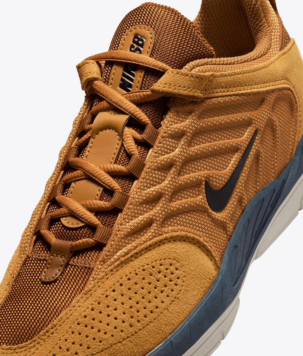 nike sb light british tan