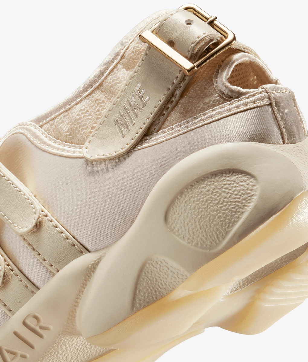 nike air rift true to size