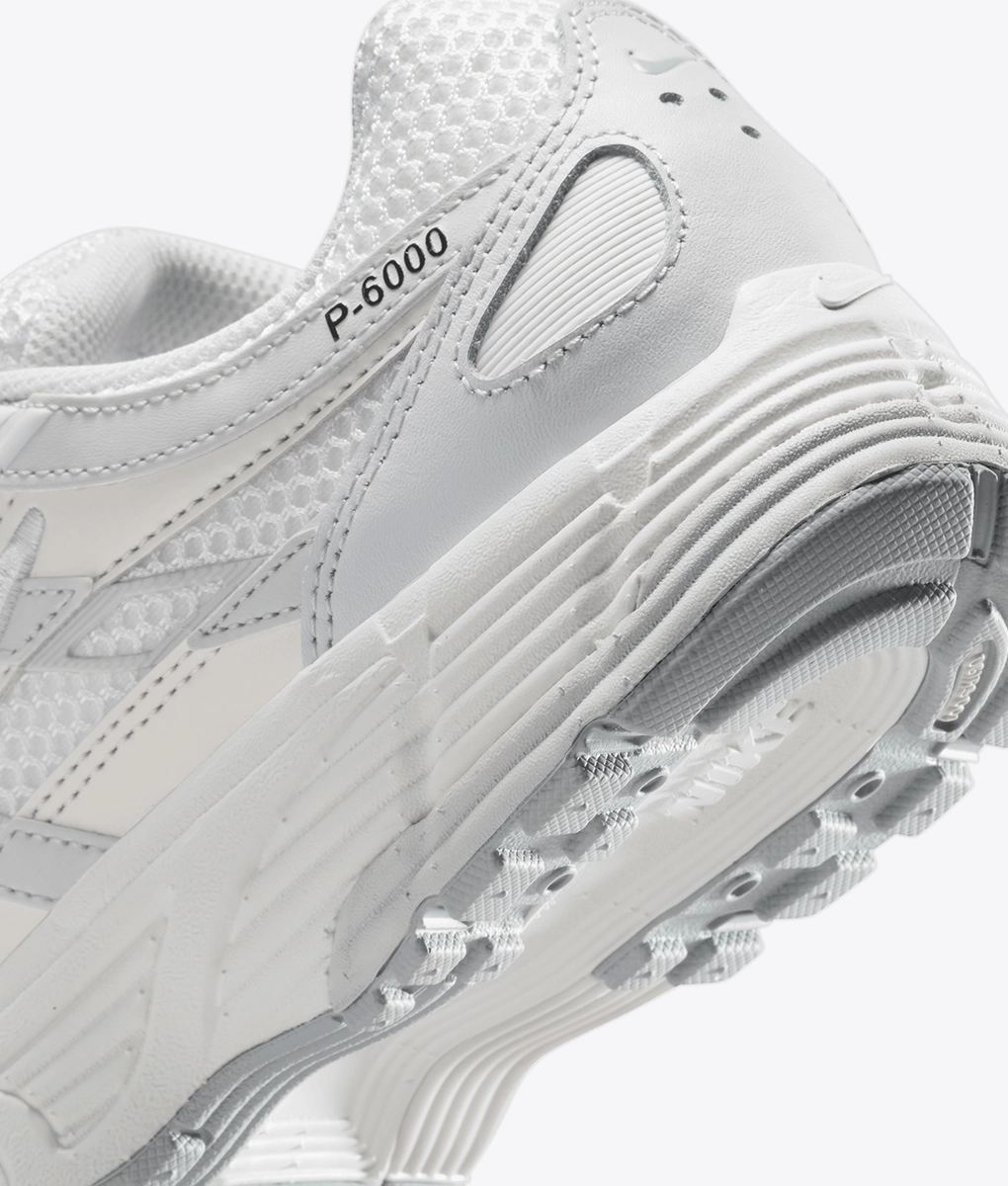 Nike - P-6000 SE - VegNonVeg