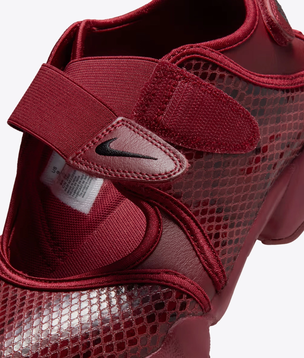 nike air rift size 4