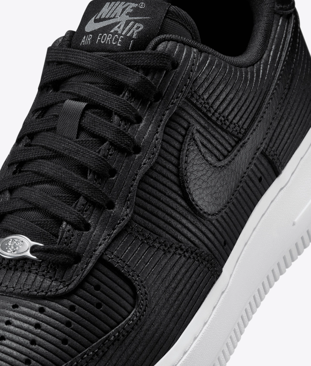 Nike - AIR FORCE 1 '07 - VegNonVeg