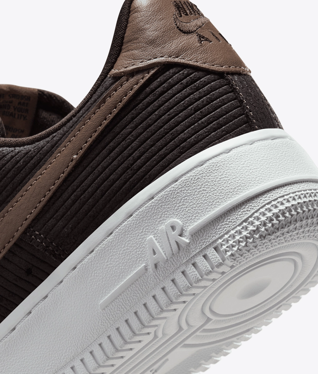 Nike - AIR FORCE 1 '07 - VegNonVeg