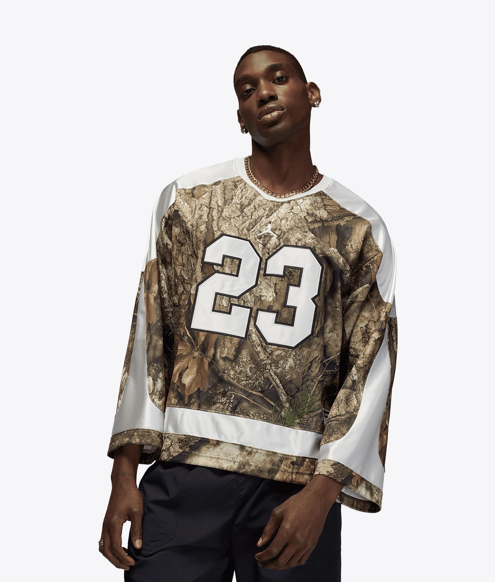 Jordan Tシャツ リアルツリー柄　アイスホッケーシャツ BROOKLYN REALTREE HOCKEY JERSEY - MEDIUM OLIVE / SAIL