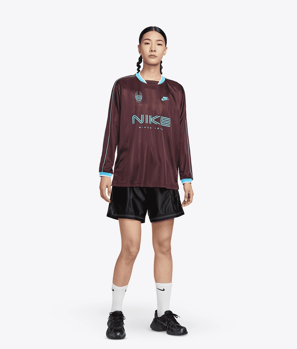 Nike - SPORTSWEAR LONG SLEEVE JERSEY - VegNonVeg