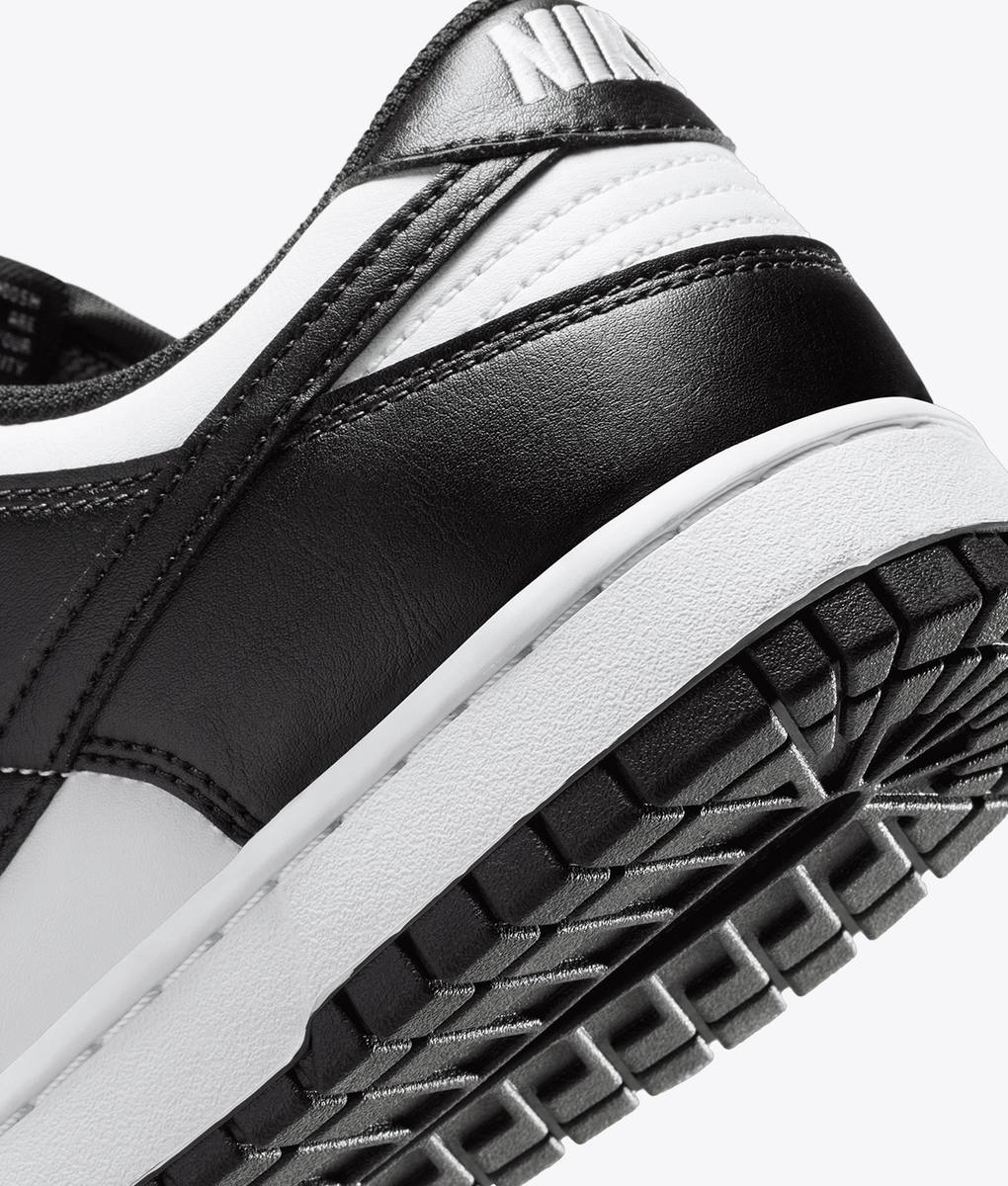 Nike - DUNK LOW RETRO - VegNonVeg