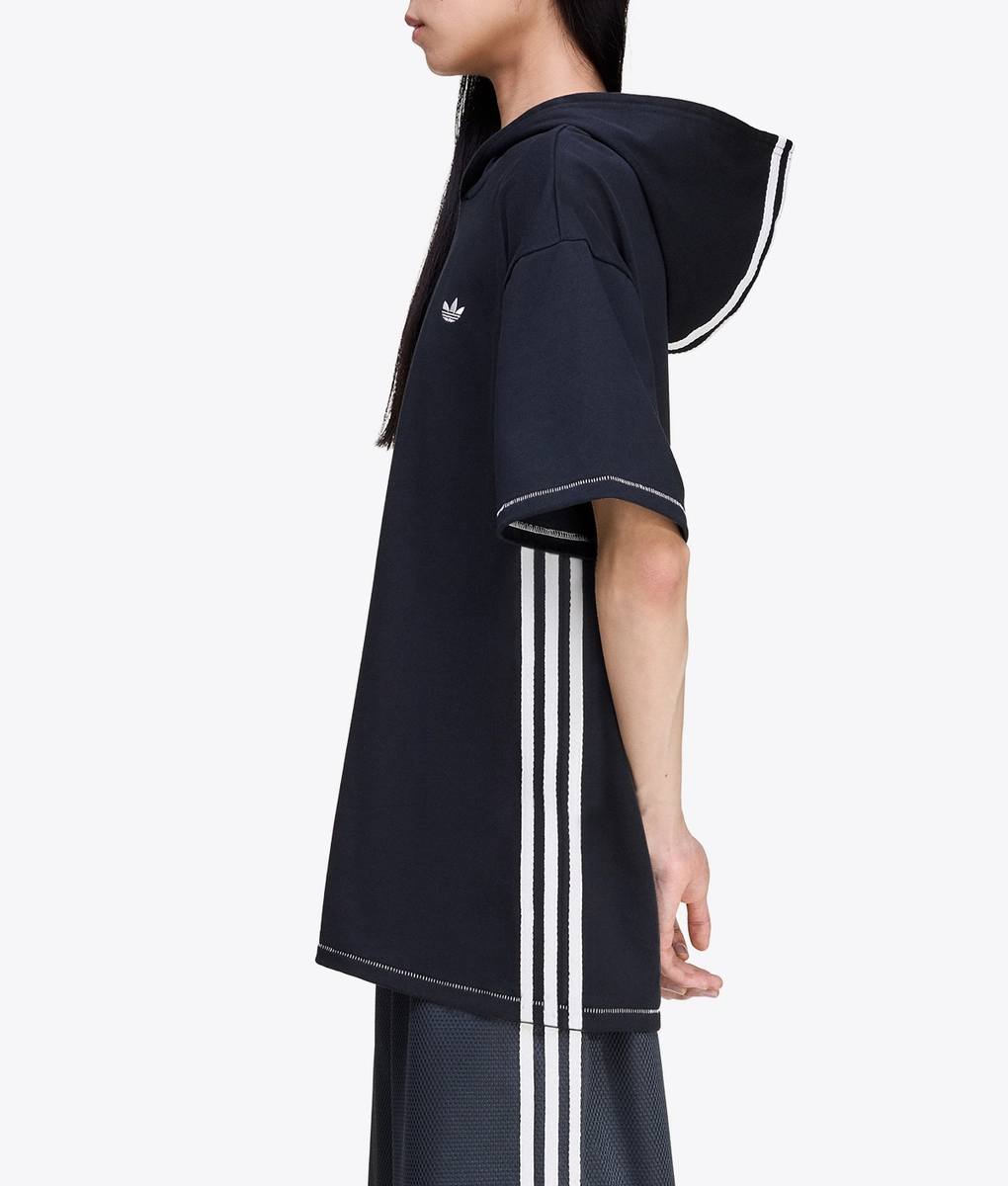 Adidas Originals - X AVAVAV HOODED TEE - VegNonVeg