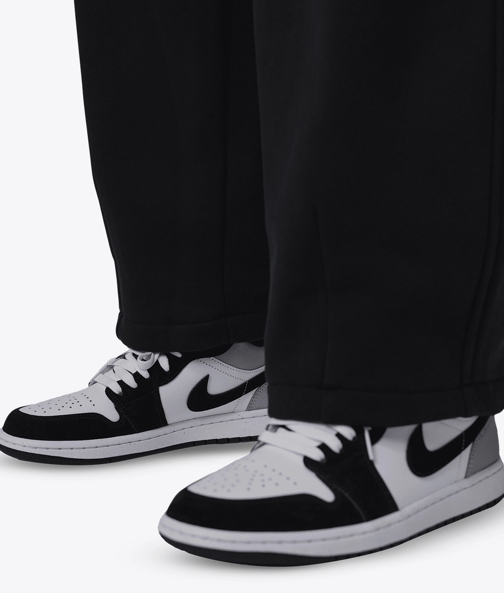 jordan 1 with wide pants