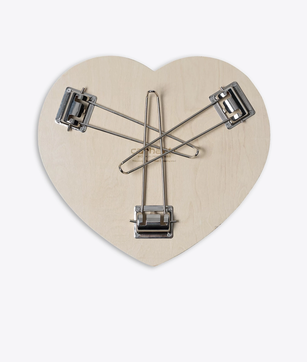 Carhartt WIP - HEART FOLDING TABLE - VegNonVeg