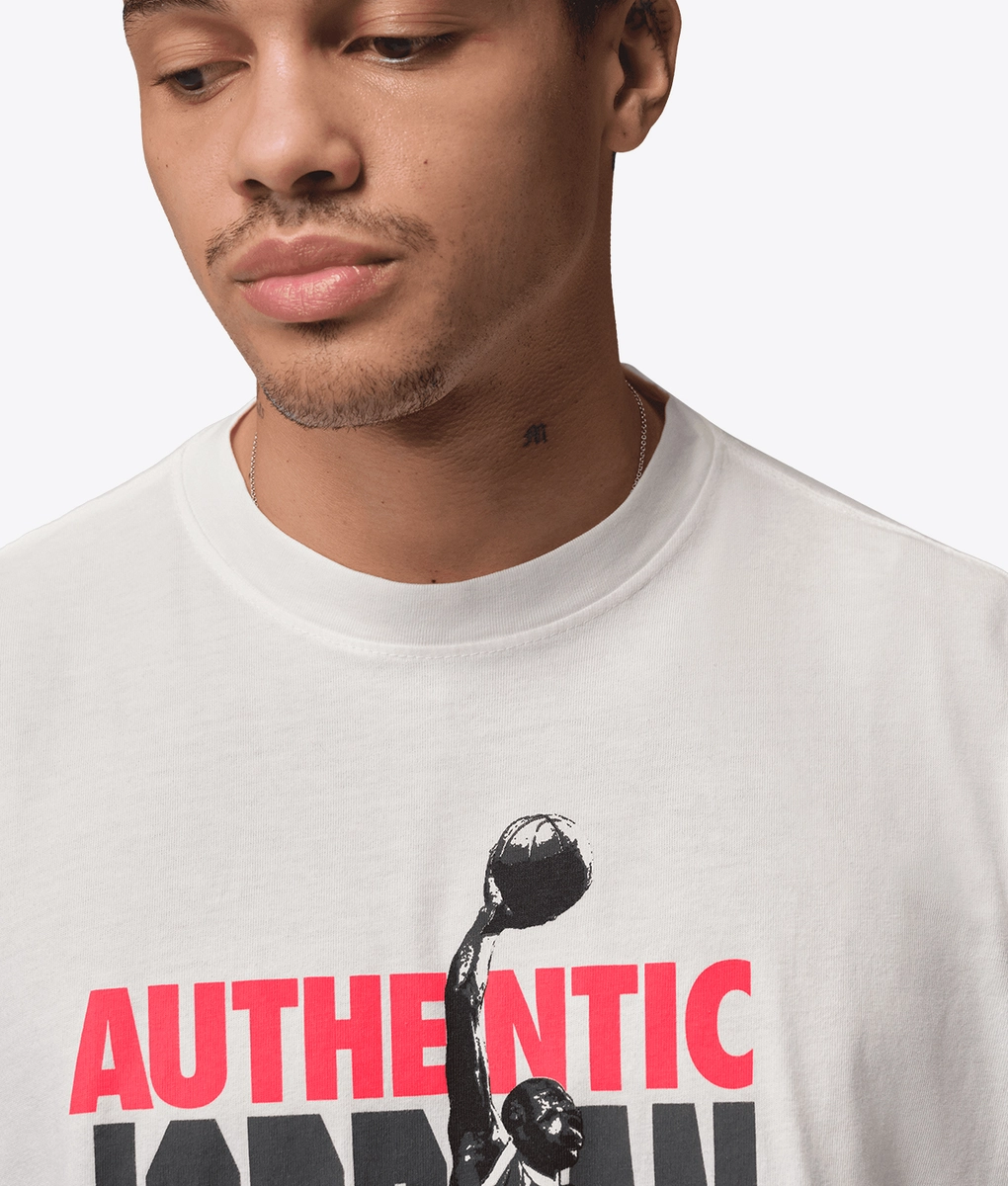 Jordan - JORDAN REISSUE OVERSIZED GRAPHIC CREW T-SHIRT - VegNonVeg