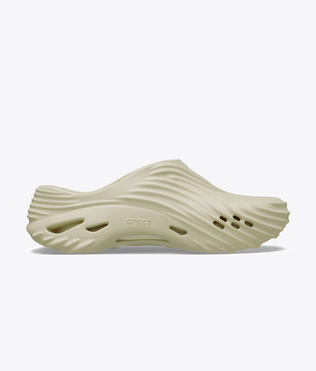 Crocs - ECHO WAVE - VegNonVeg