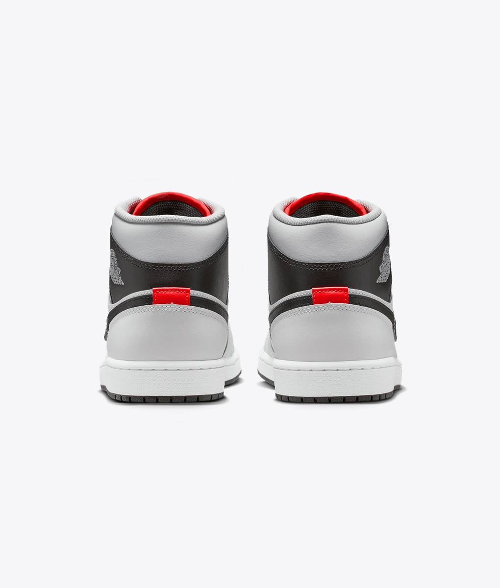 Jordan - AIR JORDAN 1 MID - VegNonVeg