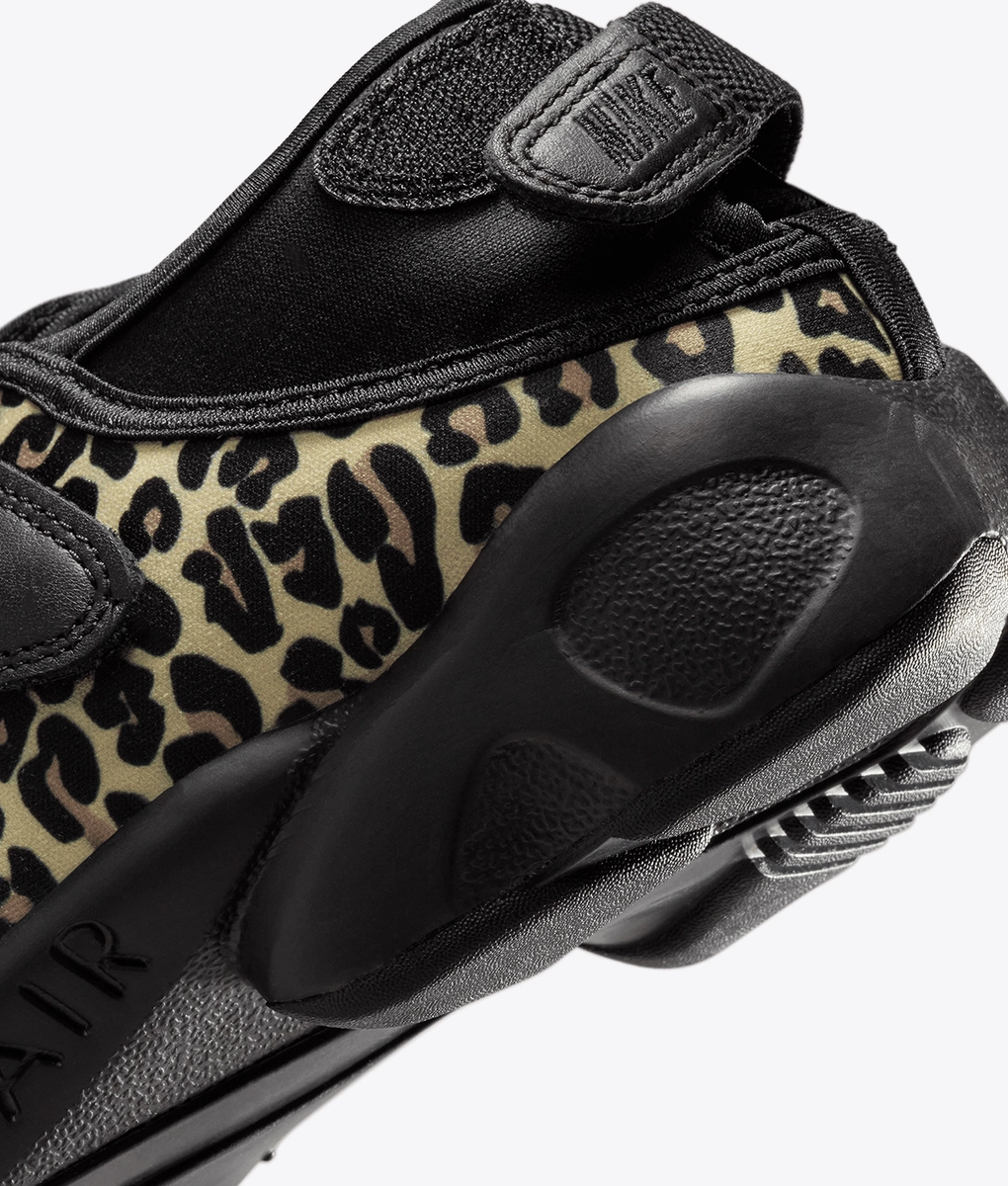 Tag Nike Rift Nike - AIR RIFT - VegNonVeg