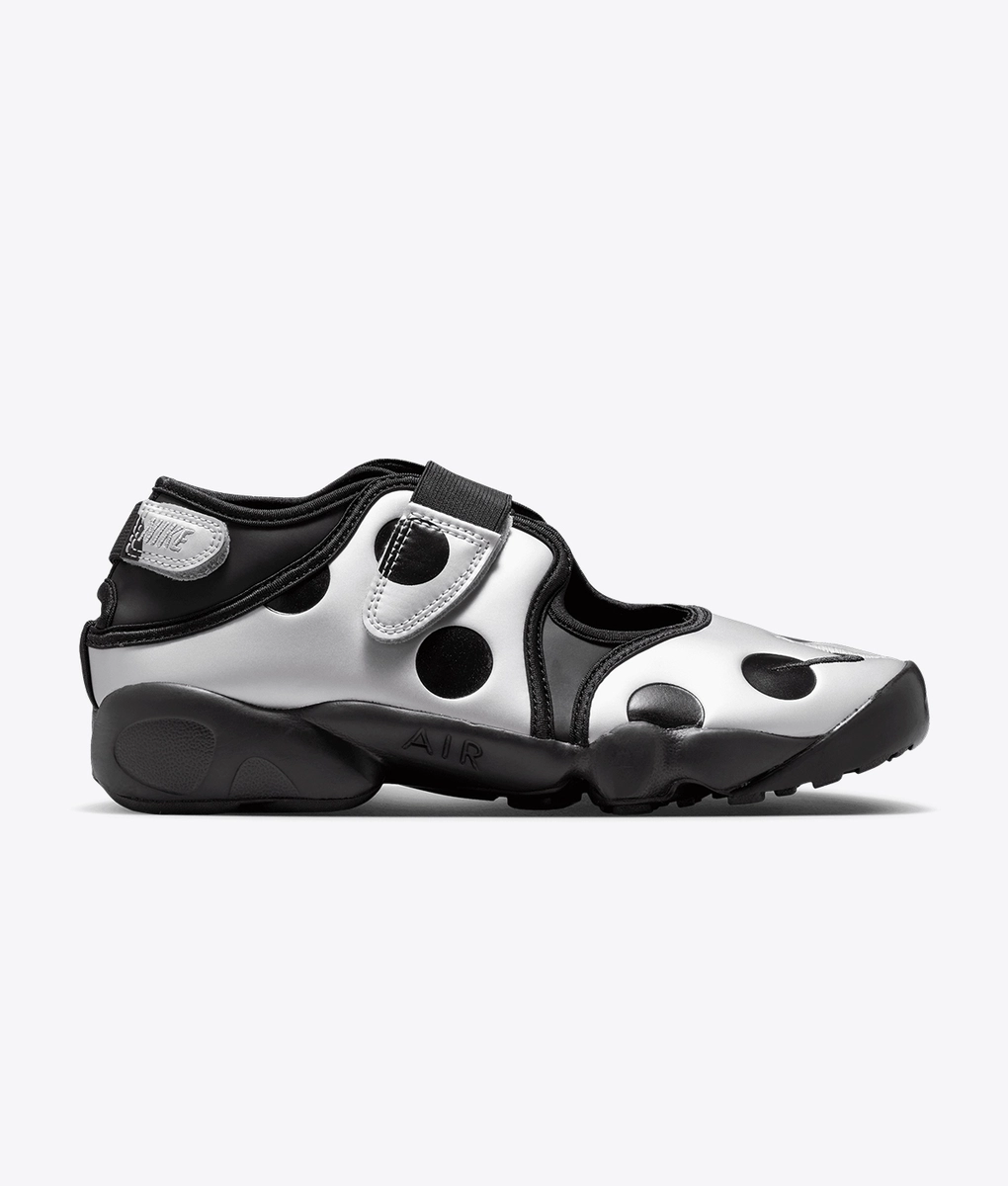 Nike Are Riffs Nike - AIR RIFT - VegNonVeg