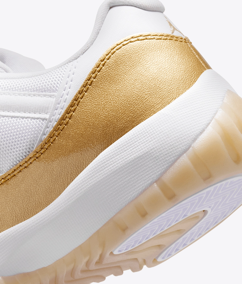 Jordan - AIR JORDAN 11 RETRO LOW - VegNonVeg