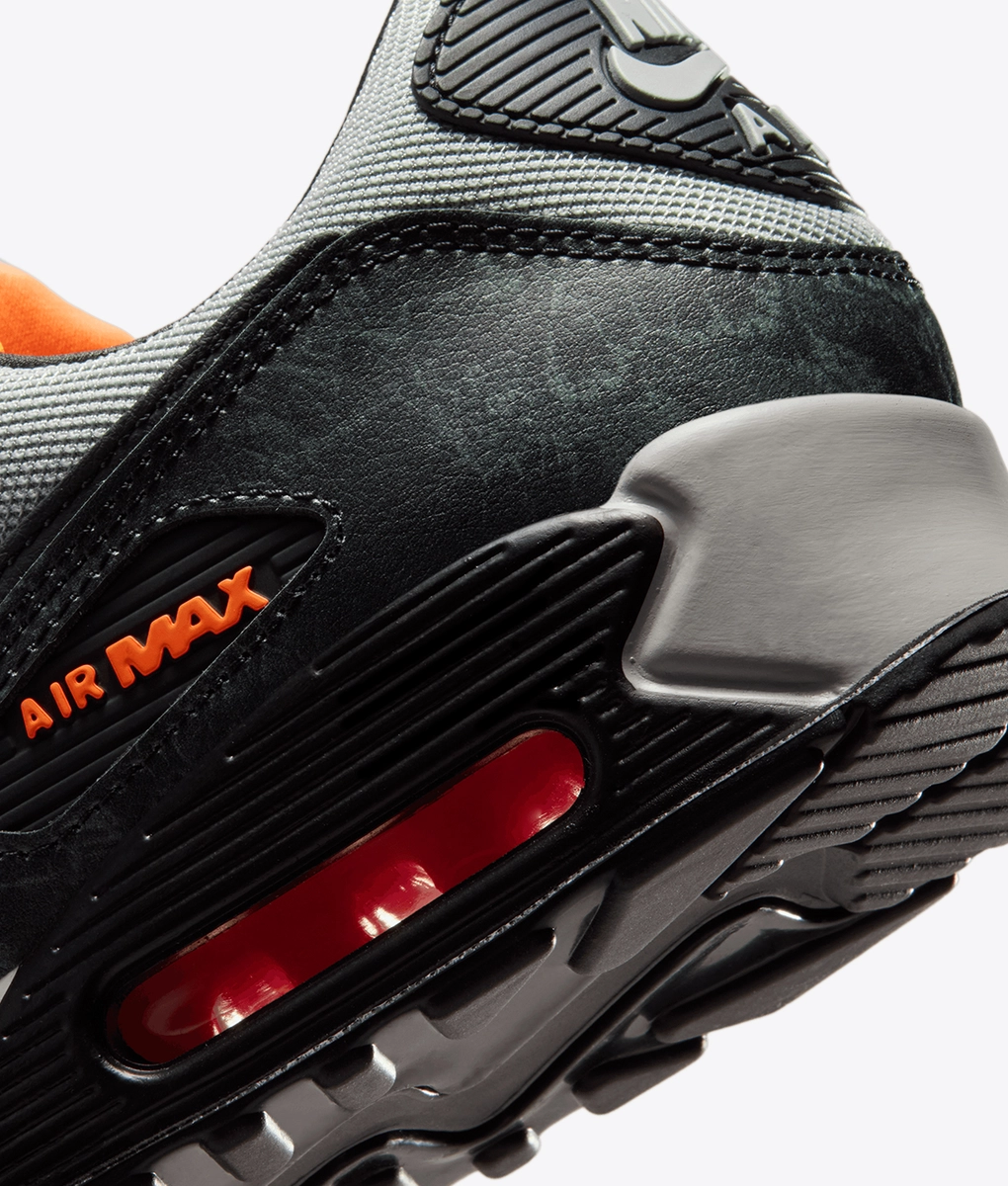 Nike - AIR MAX 90 PREMIUM - VegNonVeg