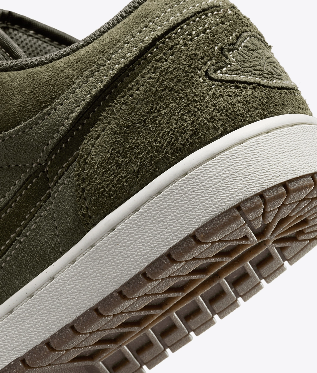 Jordan - AIR JORDAN 1 LOW SE CRAFT - VegNonVeg