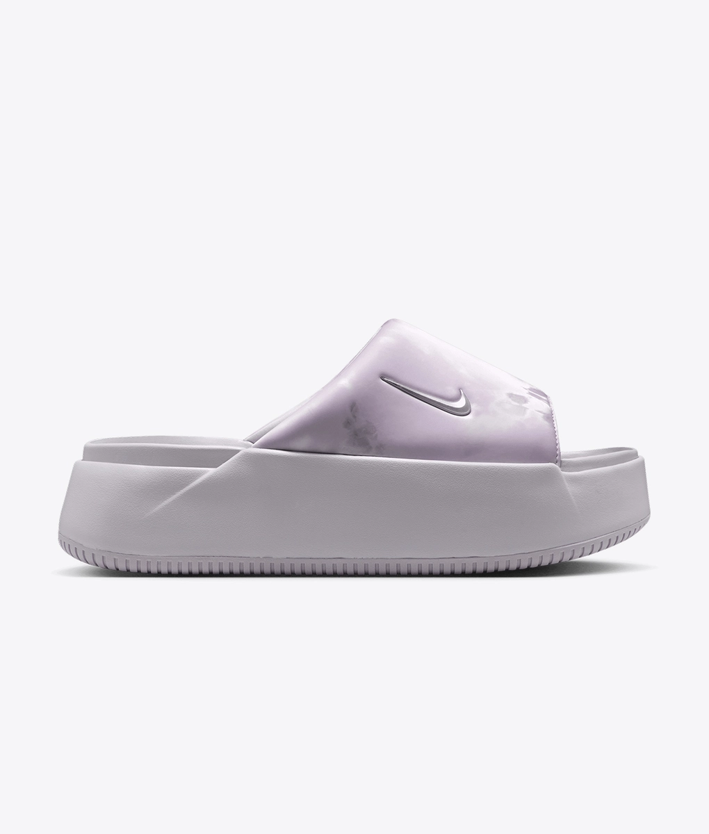 Nike - CALM ELEVATION - VegNonVeg
