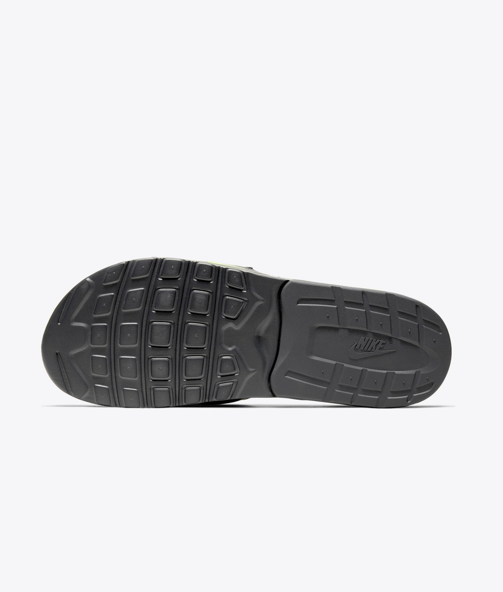 Nike - Air Max Camden Slide - VegNonVeg
