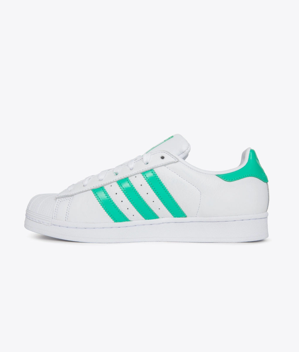 adidas gazelle silver green womens Adidas Superstar 82 Sneakers White/Dark Green Classic Cream Shell Toe –  伴古著二手買取選品 main image 0