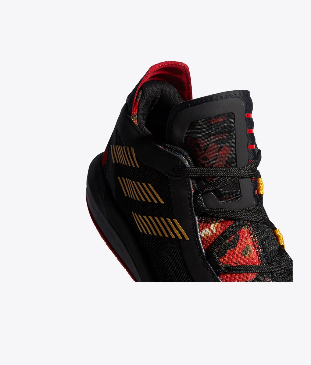 adidas dame6 26.5 3回しか使用しておりません。 - メルカリ
