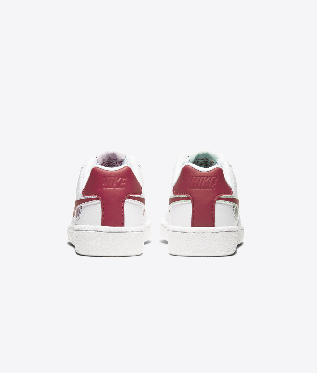 wmns nike court royale vday