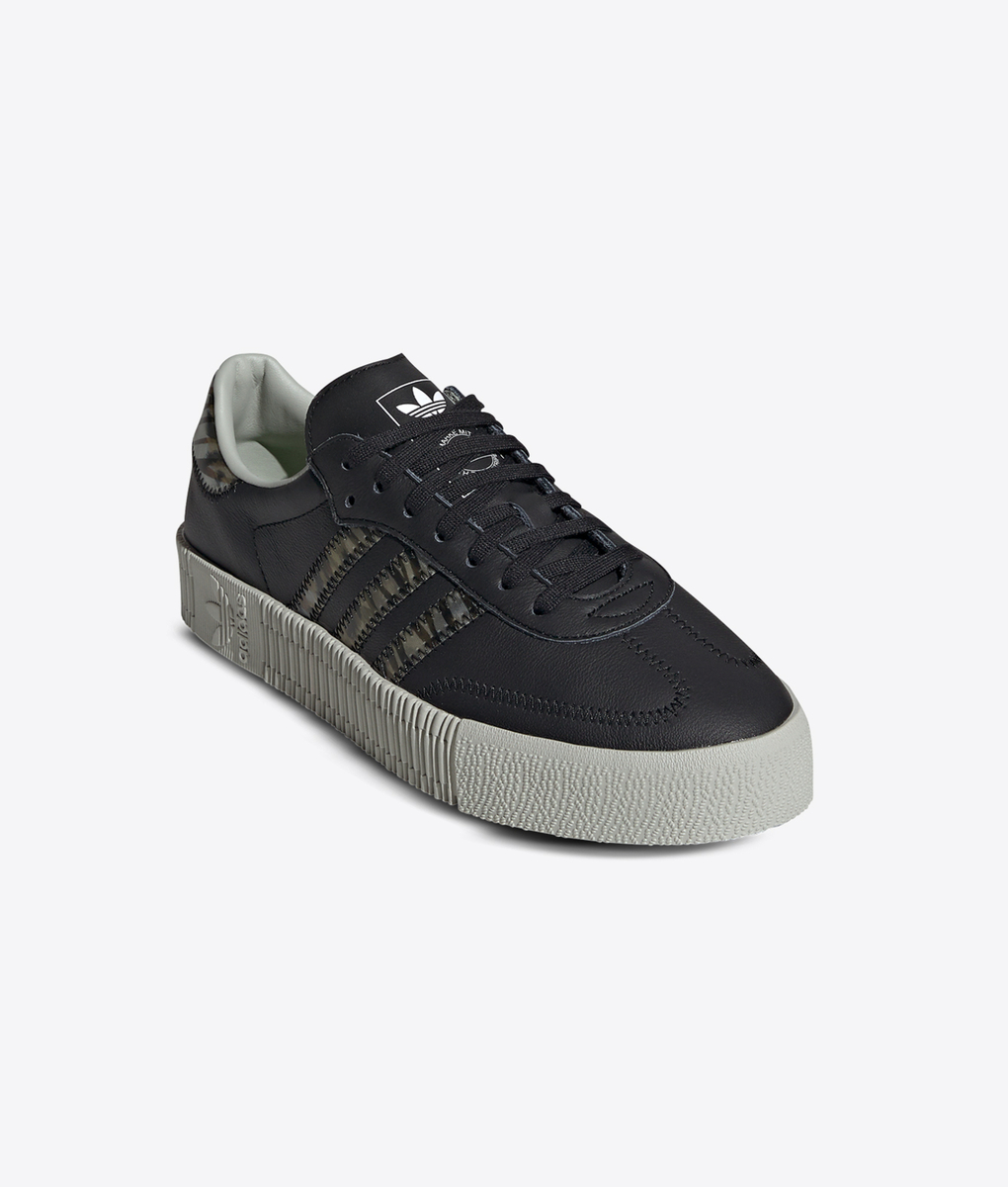 adidas gazelle silver green womens adidas Kids Originals Samba Xlg