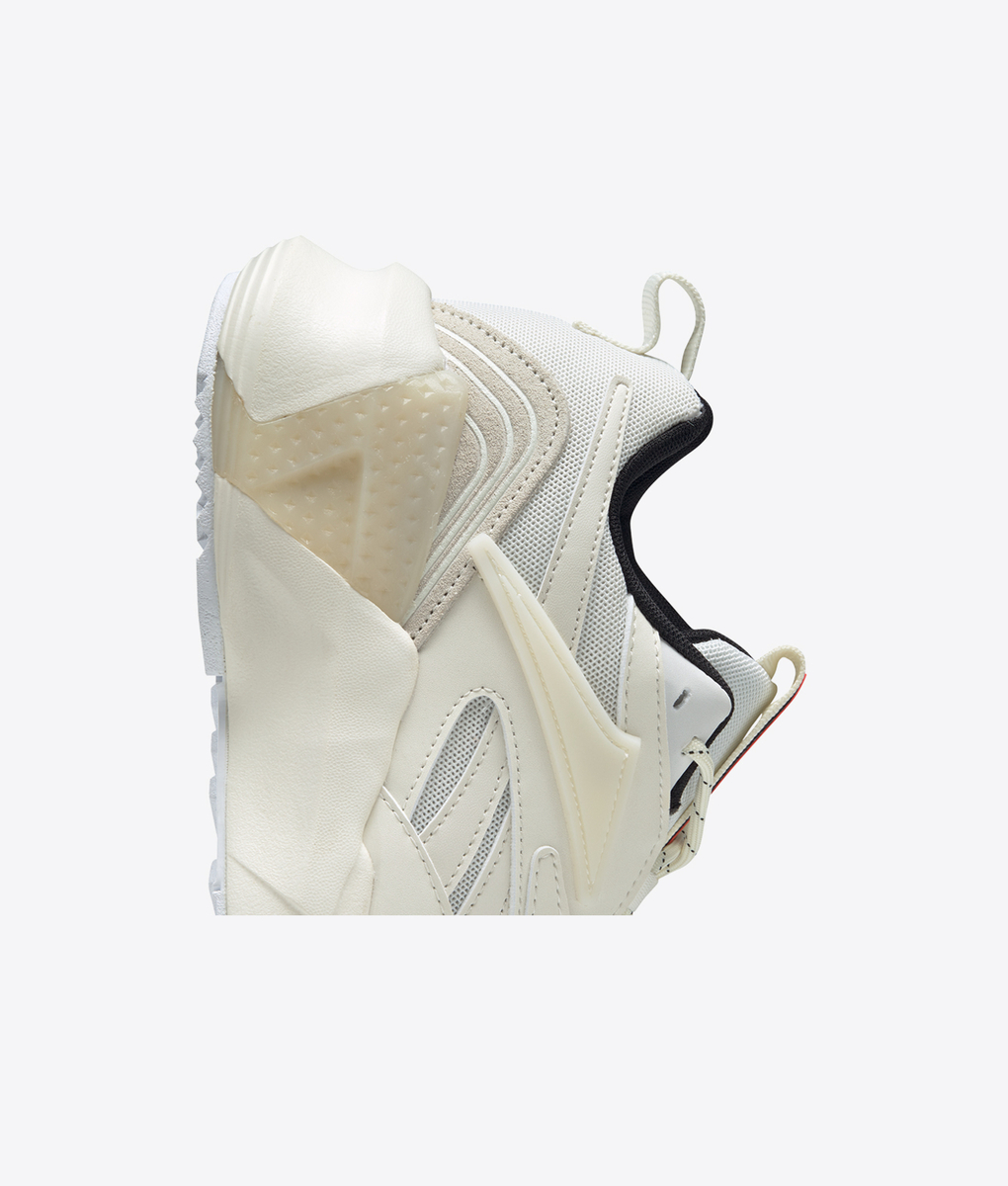 REEBOK - AZTREK DOUBLE MIX 'It's A Man's World' - VegNonVeg