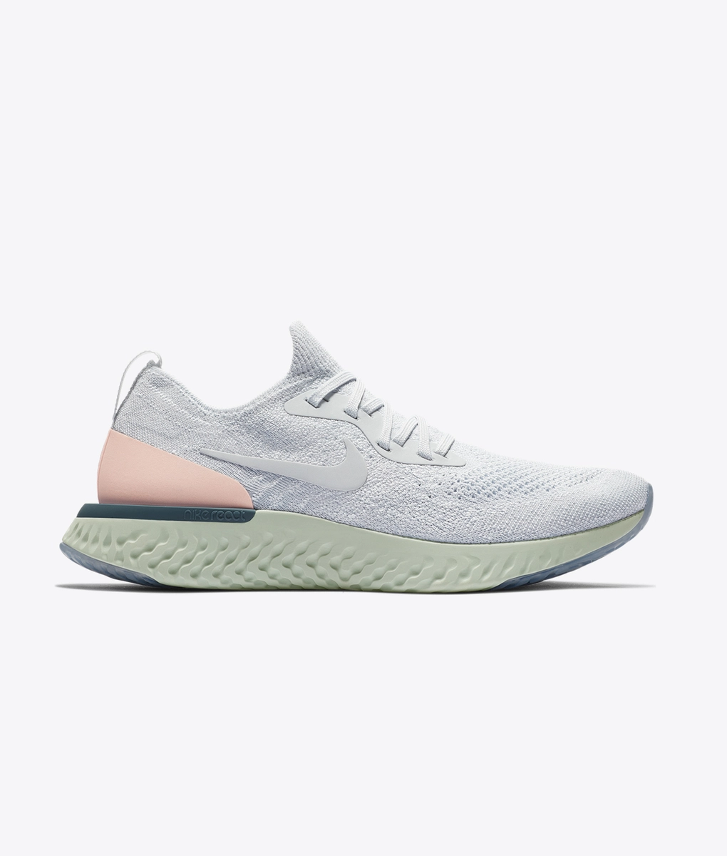 nike epic react flyknit gray running shoes