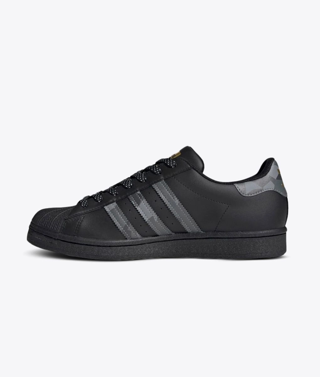 adidas gazelle silver green womens Adidas Skateboarding Superstar ADV (White/Black/White) Suede Shoes   humidity
