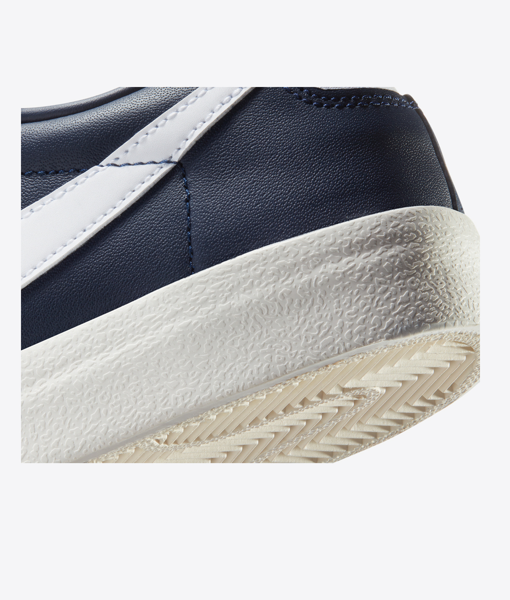 nike blazer low 77 vintage sail navy gum