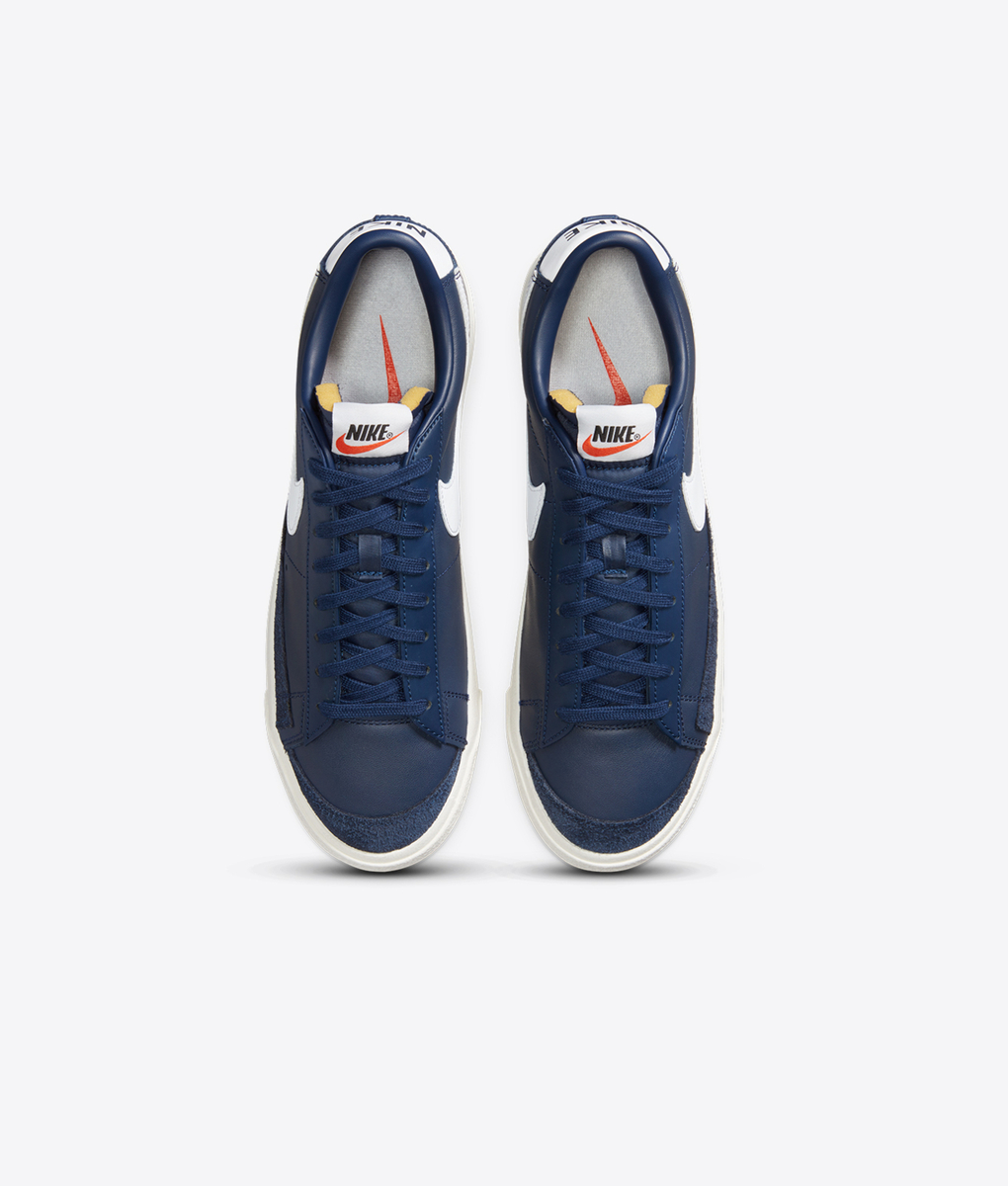 nike blazer low 77 vintage sail navy gum