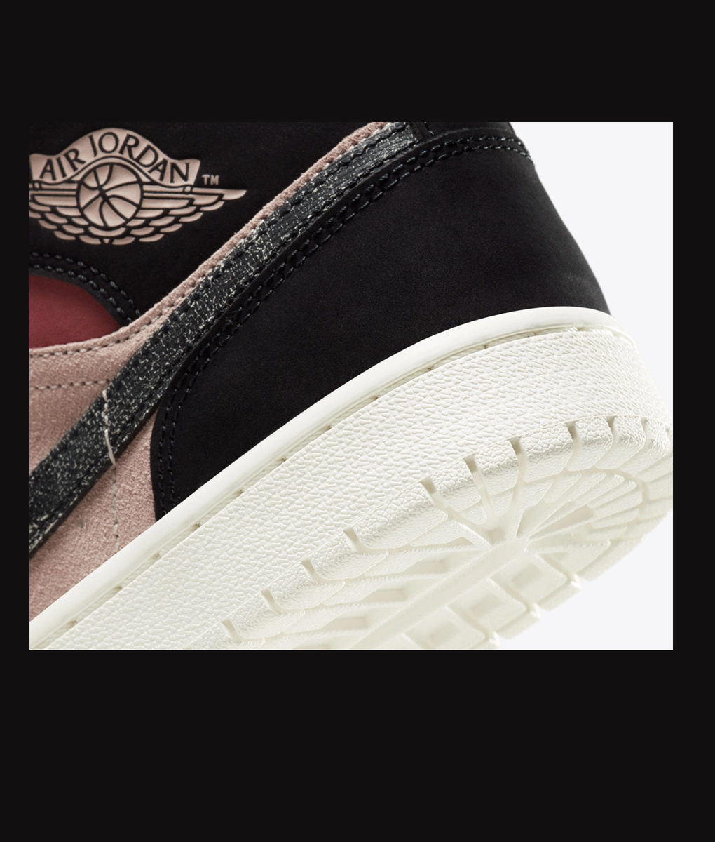 jordan 1 particle beige black