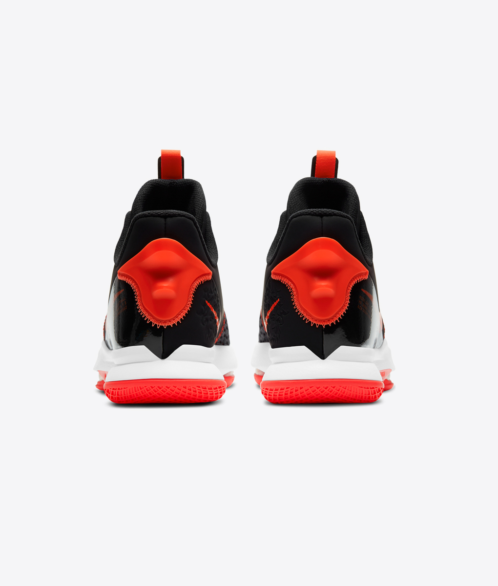 Nike - Lebron Witness V Ep - VegNonVeg