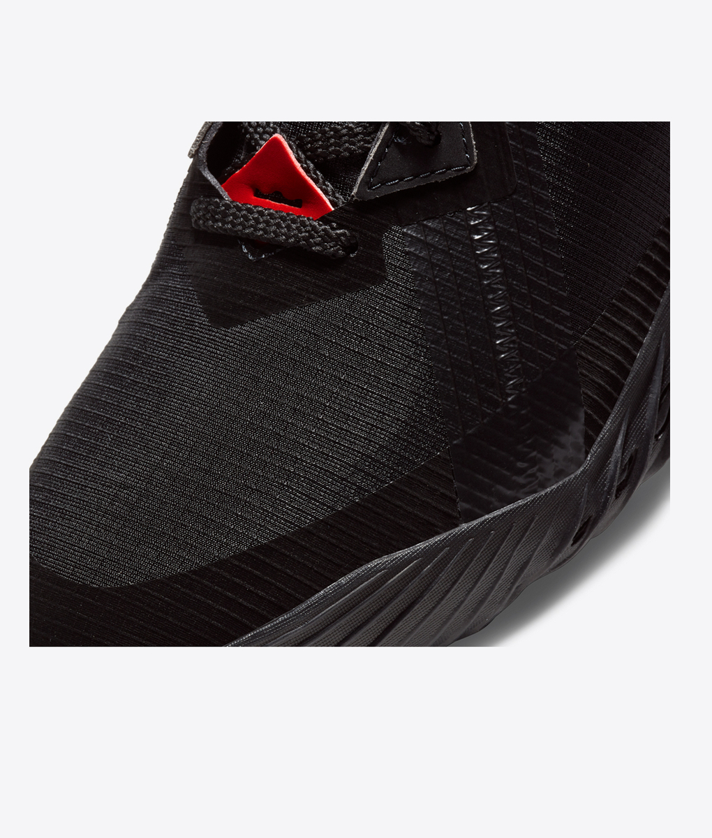 lebron 18 low black white university red