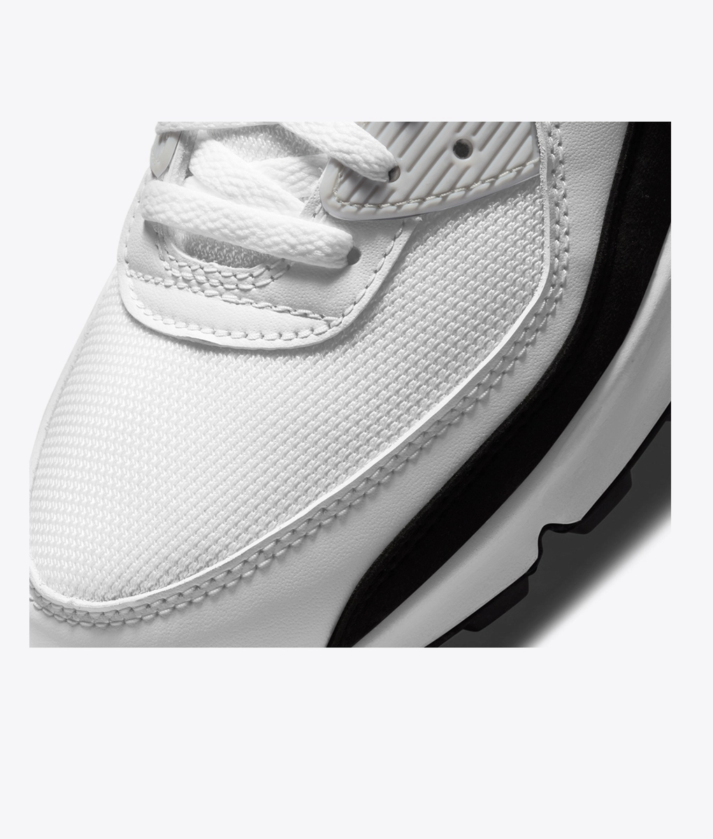 womens white and black nike air max 90