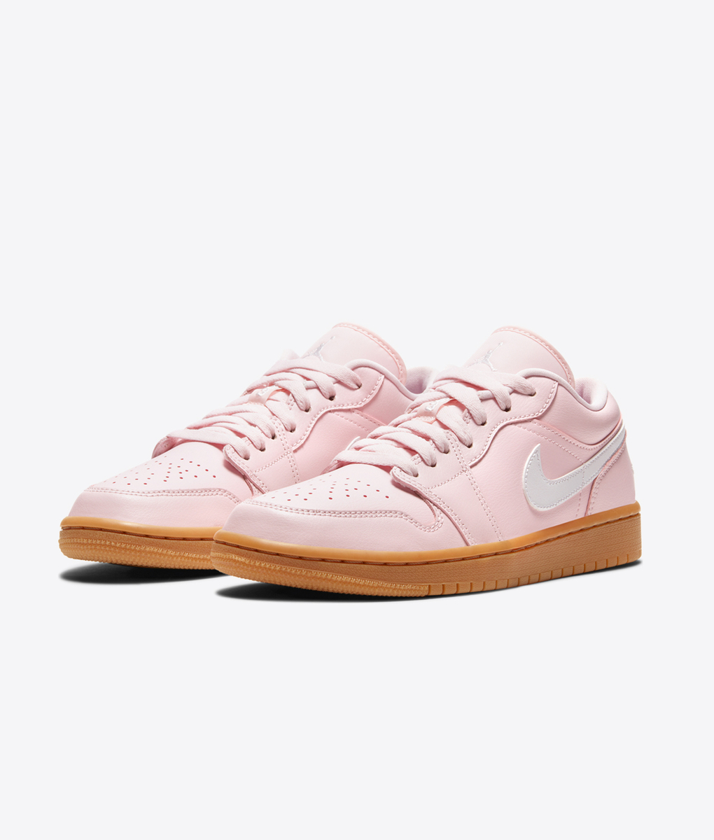 Jordan Brand（NIKE） - 【新品24cm】NIKE エアジョーダン１LOW GS ピンク/ホワイトの通販 by FFF's shop｜ ジョーダンならラクマ