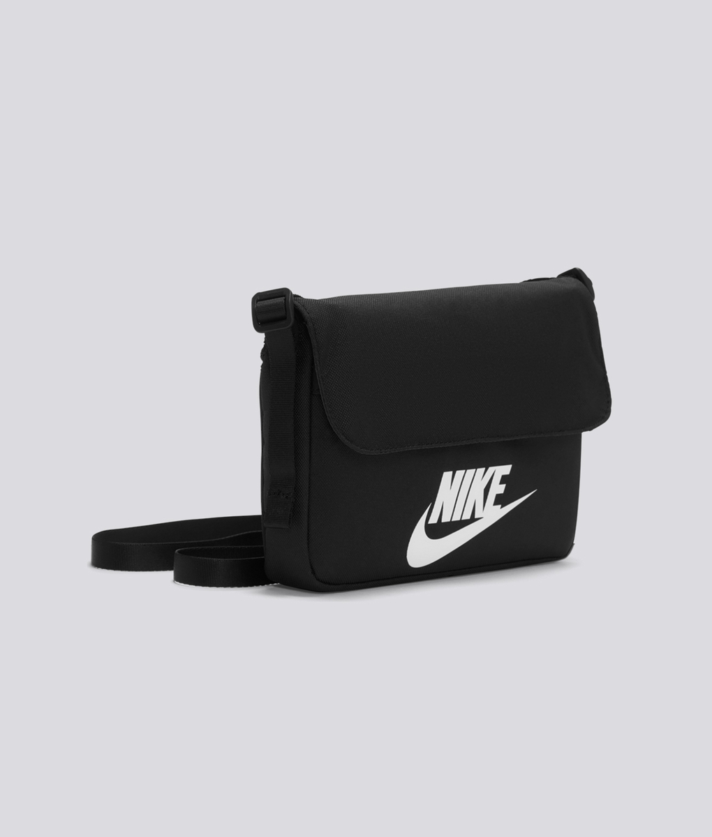 【NIKE】W FUTURA 365 CROSSBODY バッグ BLACK/WHITE 国内発送 Nike - NIKE SPORTSWEAR FUTURA 365 CROSSBODY BAG BLACK/WHITE