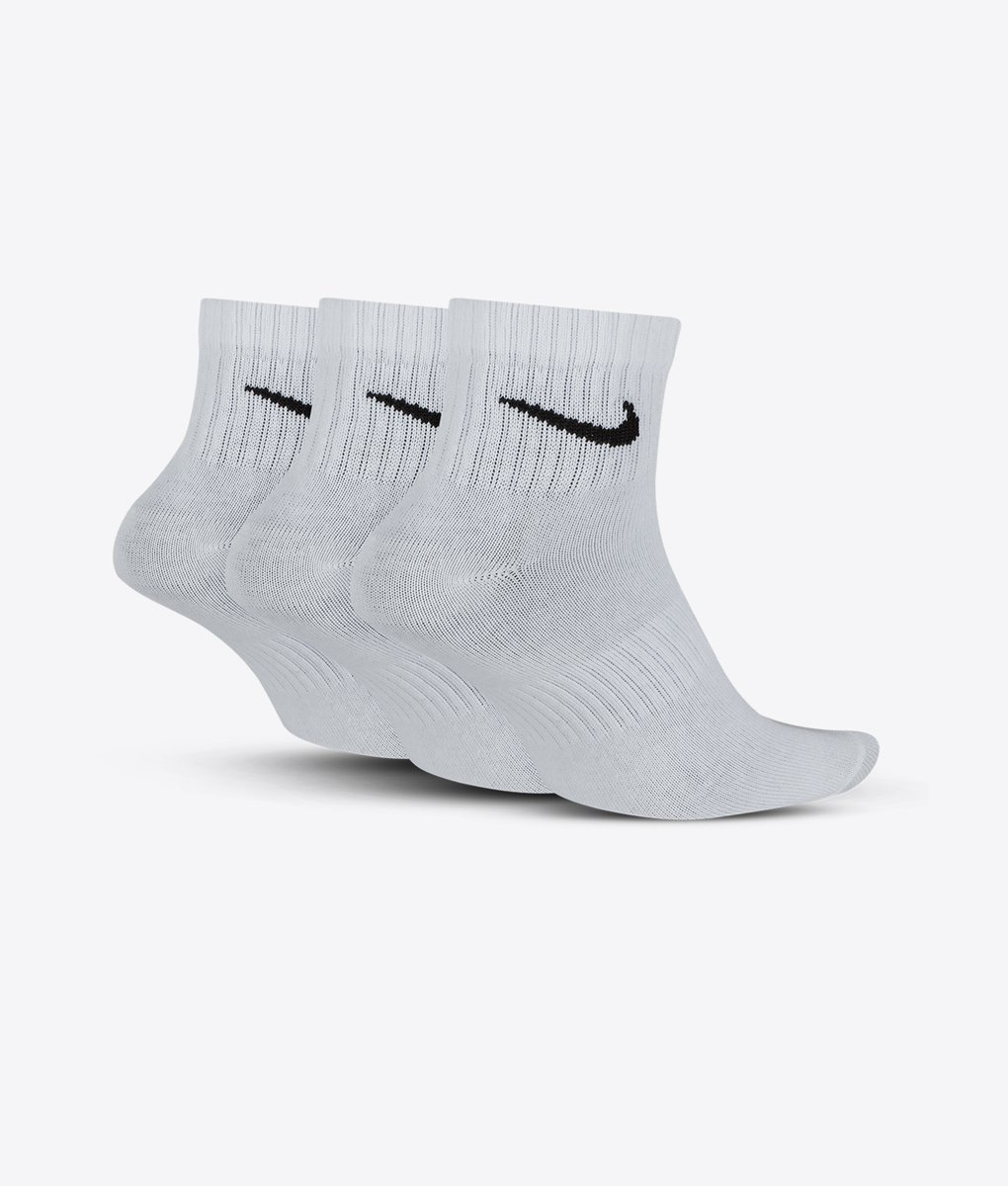 nike 3 pair pack lightweight footie