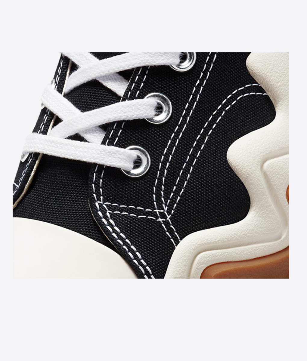 Converse - Run Star Motion Hi - VegNonVeg