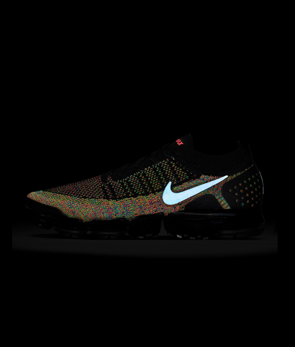 nike vapormax black and multicolor