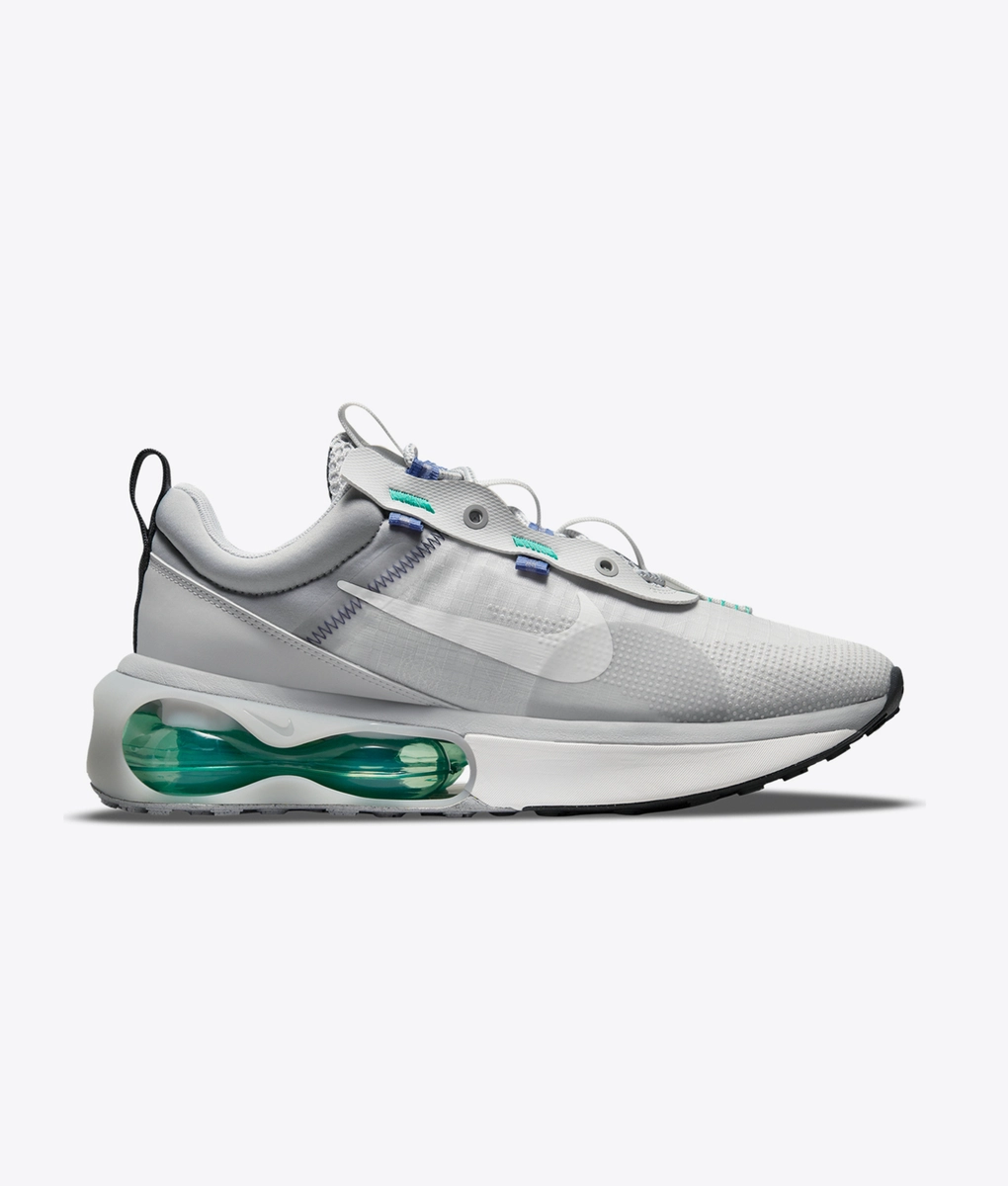 nike air max 1 clear emerald