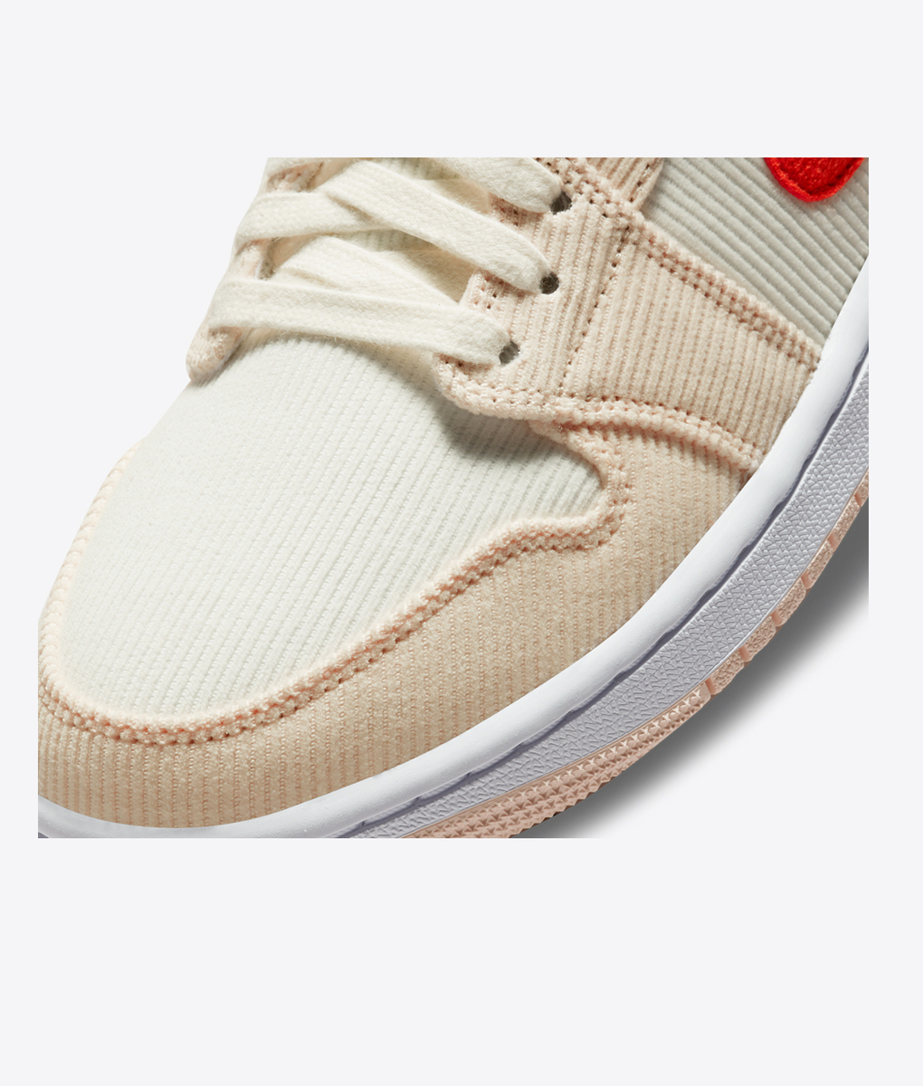 jordan 1 mid se sail orange quartz