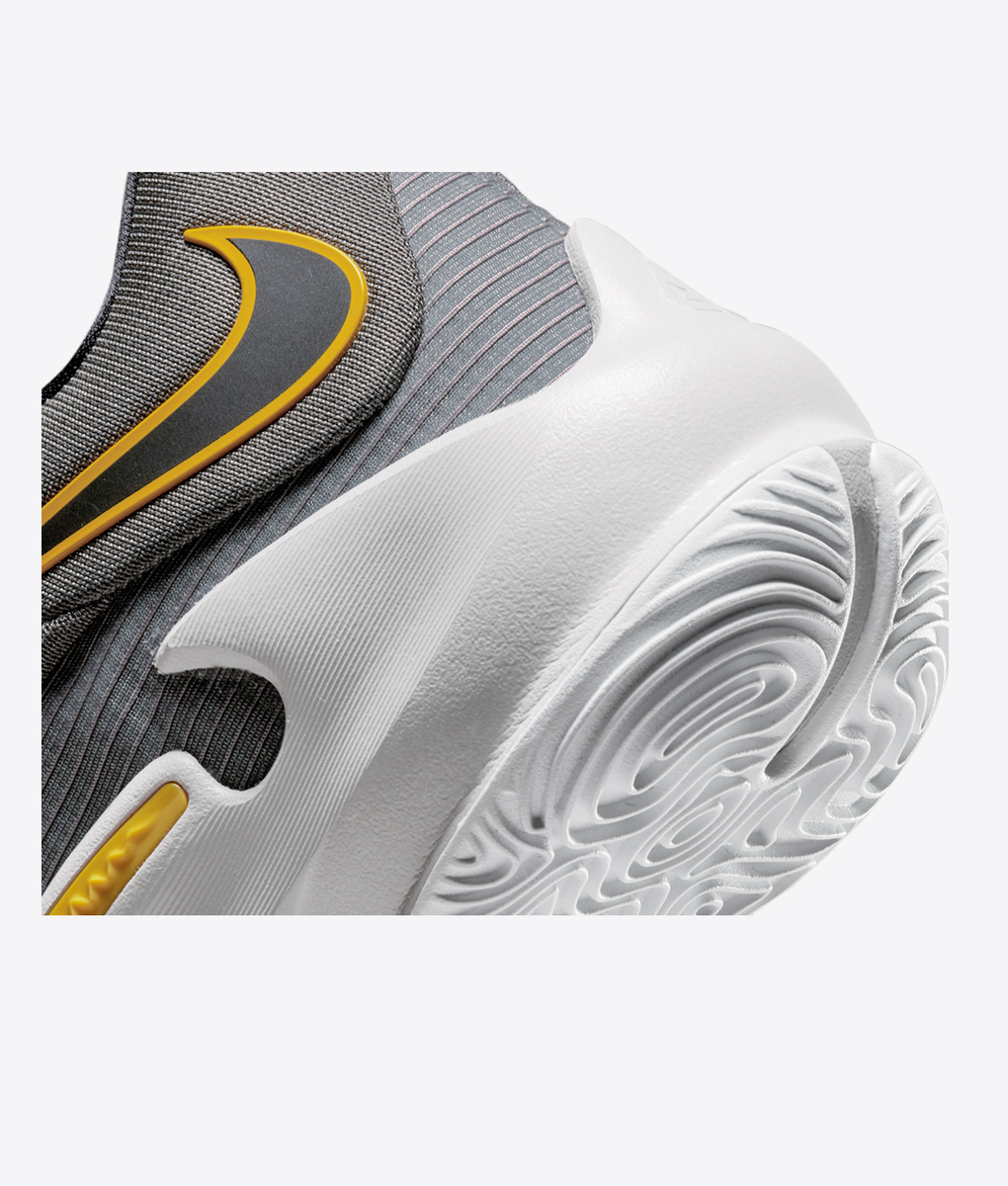 Nike - Zoom Freak 3 - VegNonVeg