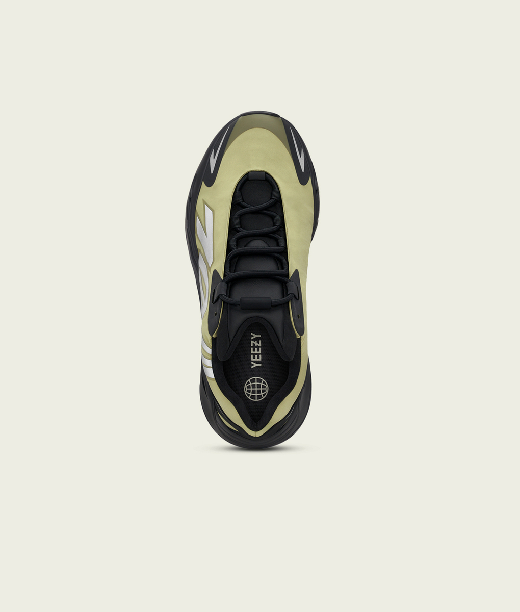 Adidas Originals - Yeezy 700 Mnvn - VegNonVeg