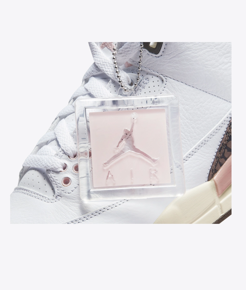 Jordan - Wmns Air Jordan 3 Retro - VegNonVeg Jordan - Wmns Air Jordan 3 Retro - VegNonVeg