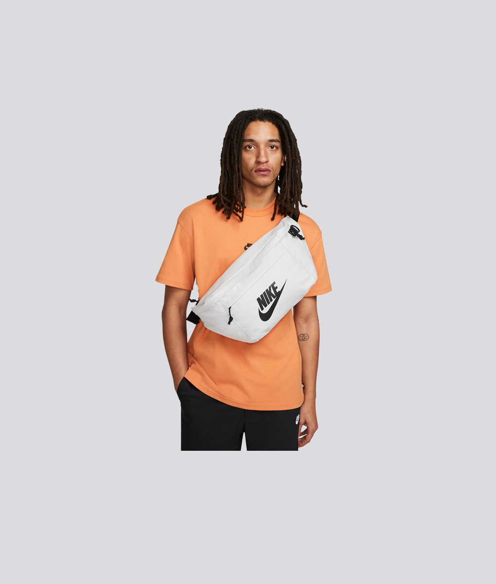 nike air tech hip pack