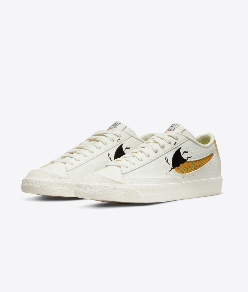 nike blazer vintage mens gold
